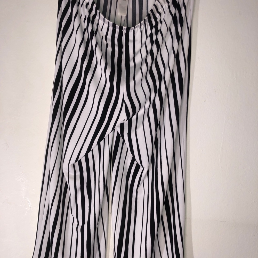 Capri pants